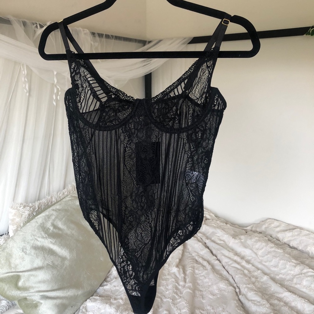 Fashion Nova Lace Teddy
